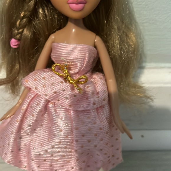 2001 Yasmin Bratz doll 👡 - Picture 3 of 8